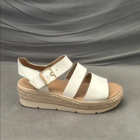 Dr Scholls White Espadrille Sandals - Picture 5 of 10